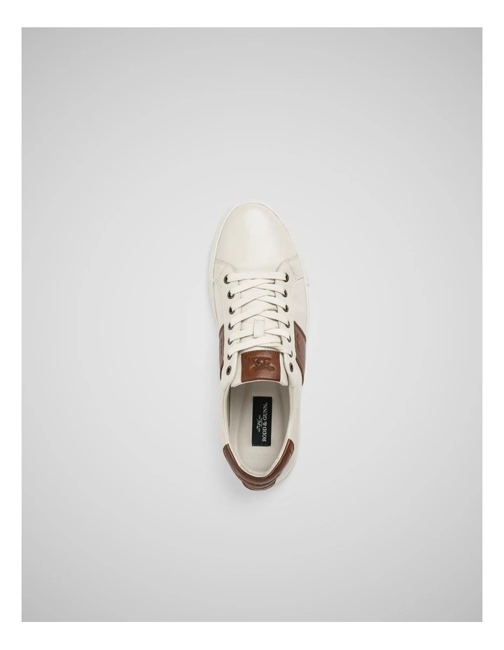 Endeavour Cruise Sneaker in Chalk image 6