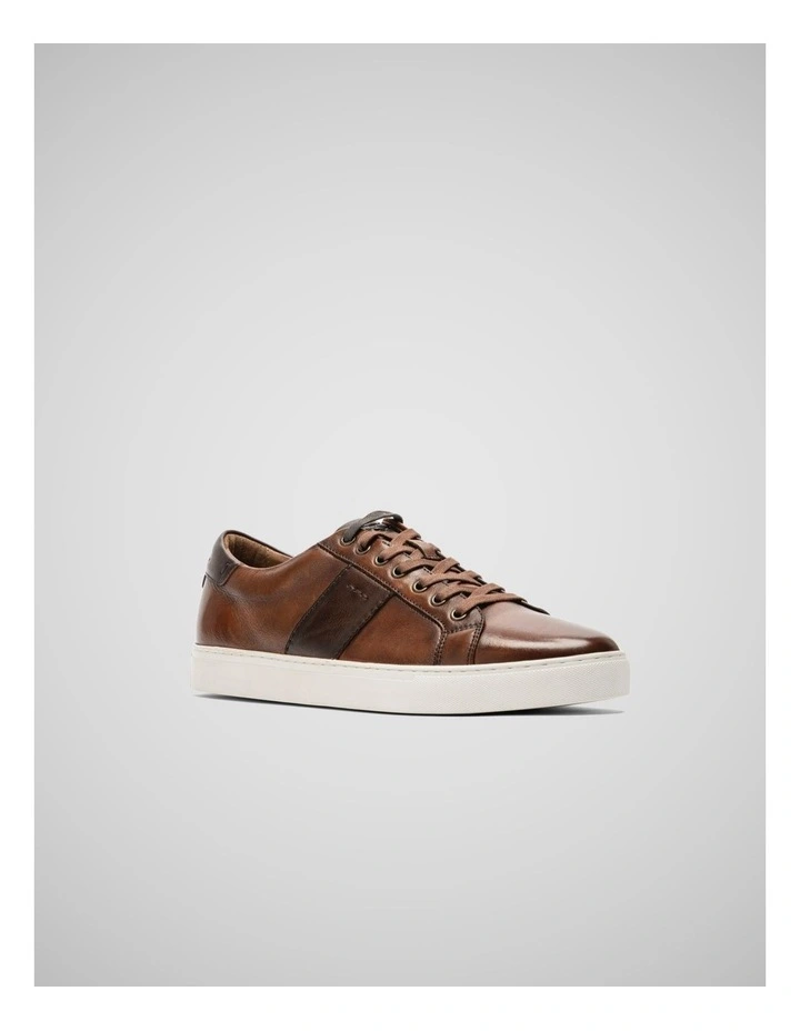Endeavour Cruise Sneaker in Cognac image 2