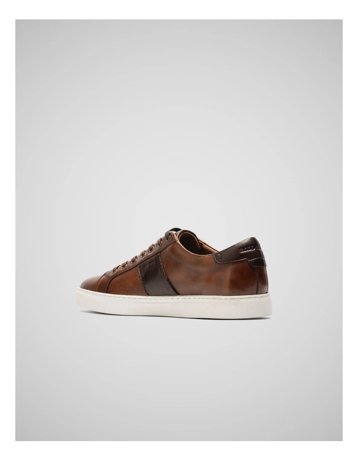 Endeavour Cruise Sneaker in Cognac image 3