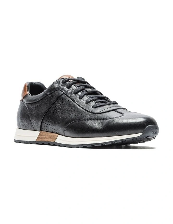 Otago Sneaker in Nero image 2