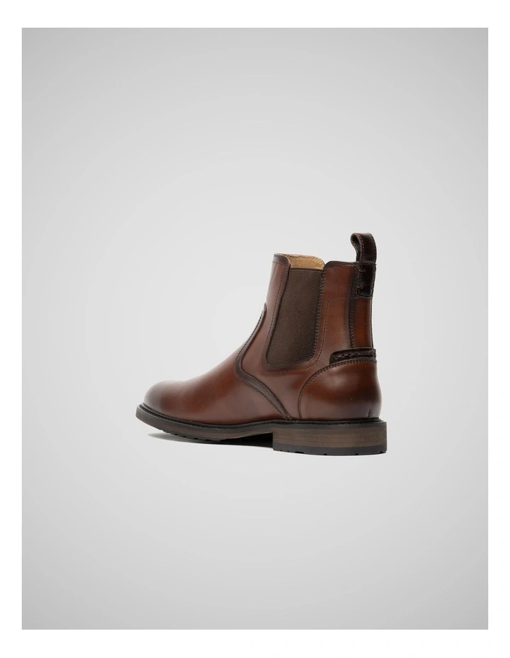 Dargaville Chelsea Boot in Redwood image 3
