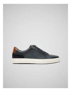 Transit Sneaker in Sea