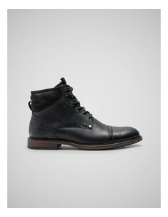 Dunedin Military Boot in Onyx Wash