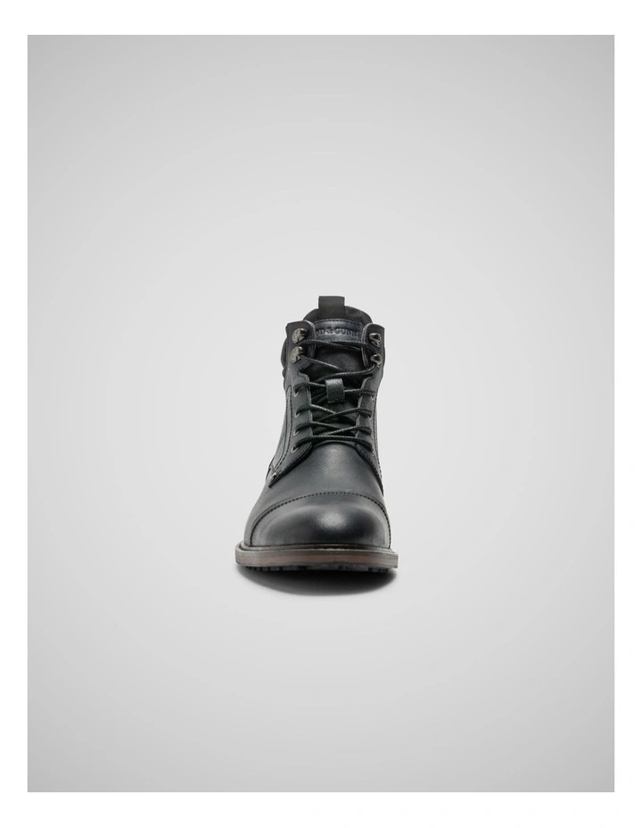 Dunedin Military Boot in Onyx Wash image 4