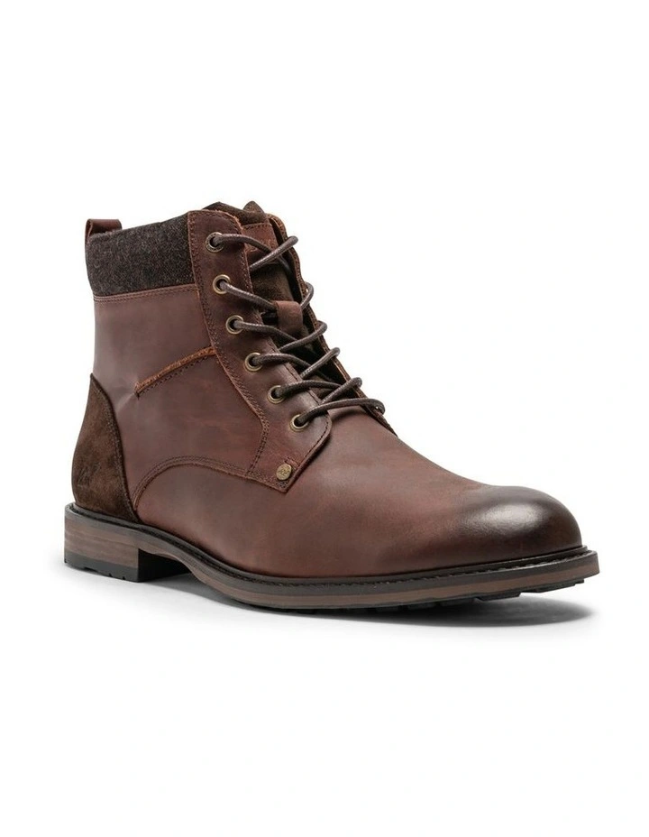 Duntroon Military Boot in Tan image 2