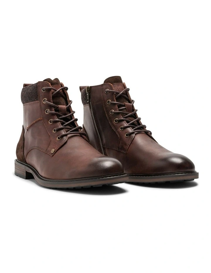 Duntroon Military Boot in Tan image 5