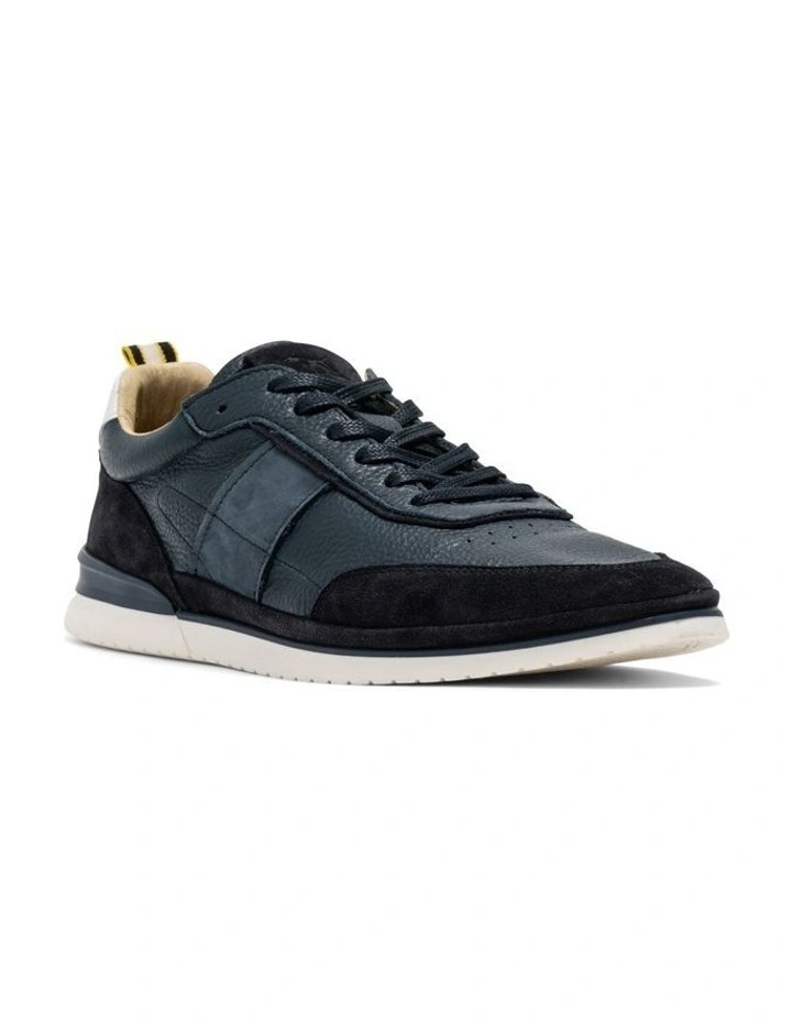 Parnell Sneaker in Navy image 2