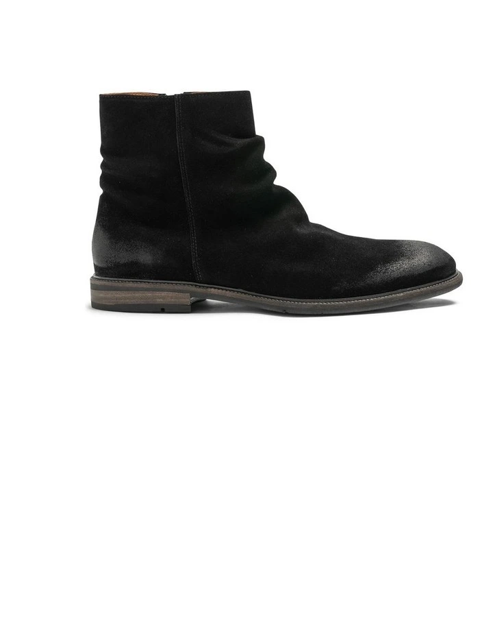 Port Wells Zip Boot in Black image 1