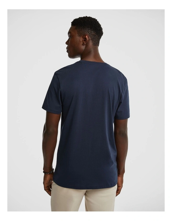 Relaxed Basic Tee in Navy image 2