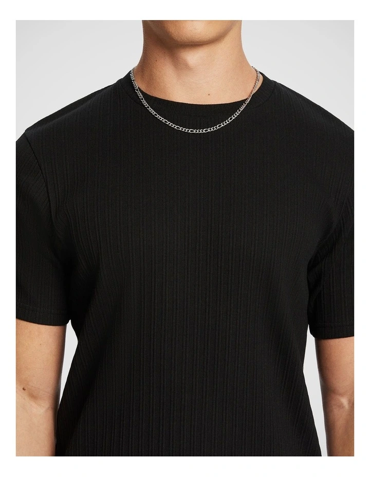 Keyse Textured Tee in Black image 3