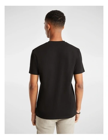 Wellington Textured Tee in Black