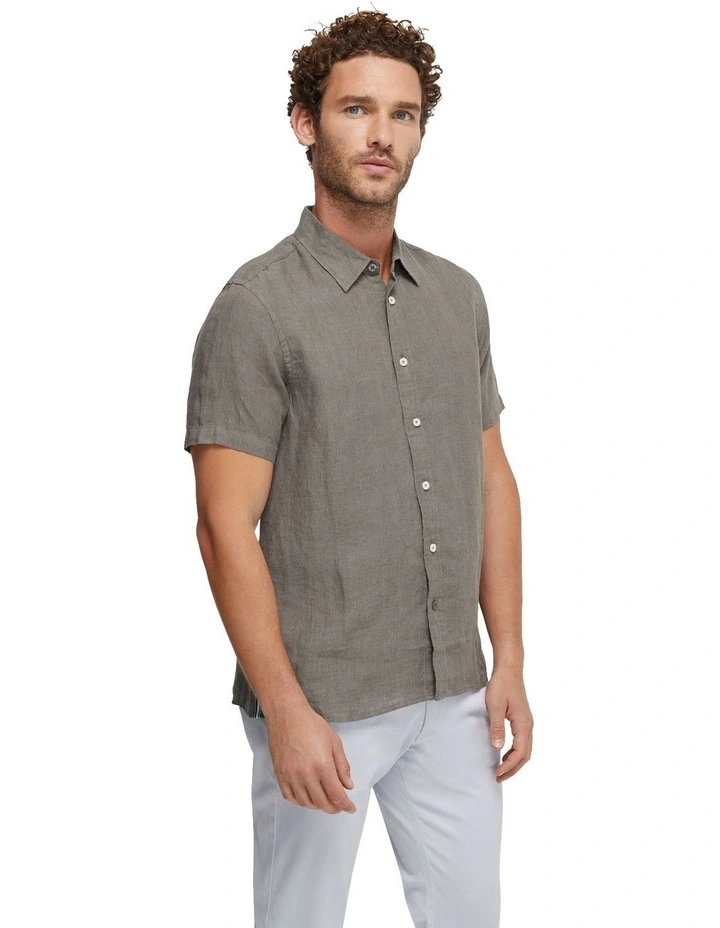 Leyton Pure Linen Short Sleeve Shirt in Olive image 2