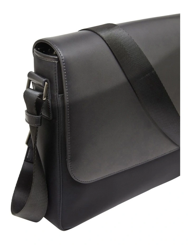 Sanford Messenger in Black image 3