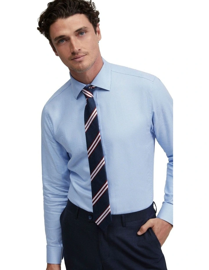 Islington Dobby Shirt in Sky image 4