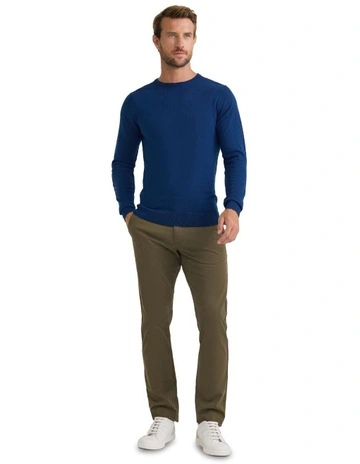 Crew Neck Pure Wool Pullover in Navy