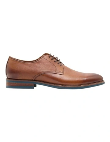 Carter Leather Derby Shoes in Walnut