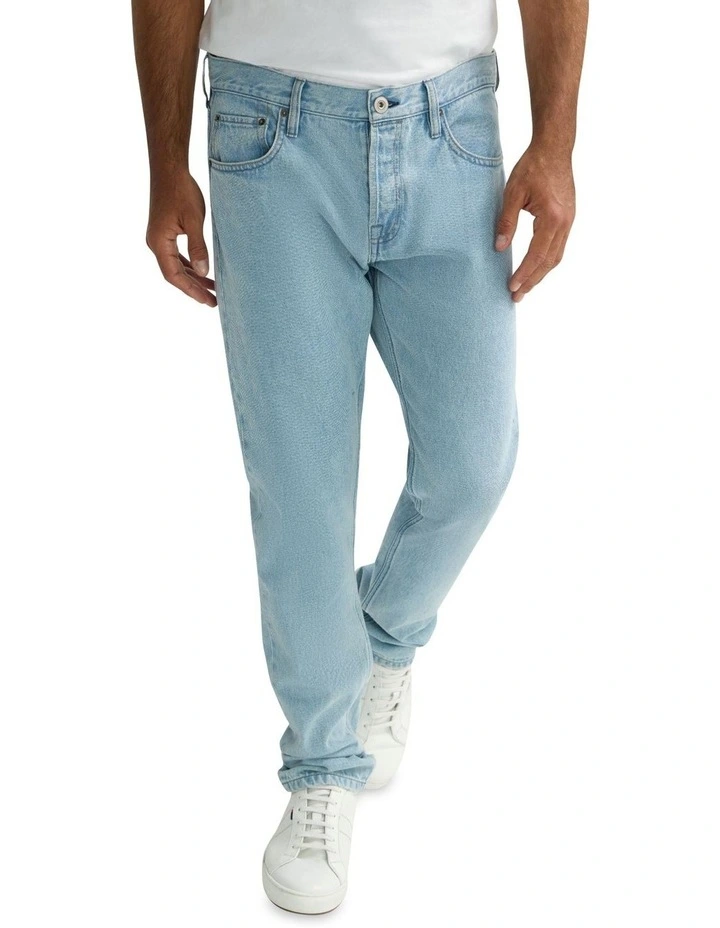 Roscoe Light Wash Denim Jeans in Light Blue image 3