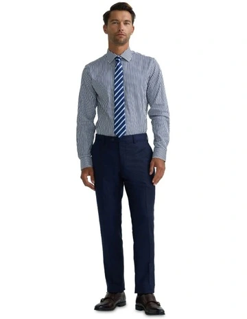 Beckton Luxury Shirt in Navy