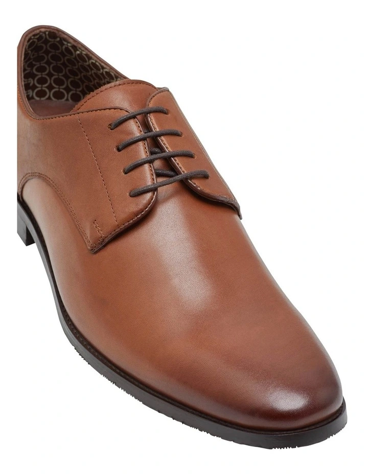 Larry Leather Derby Shoes in Tan image 3