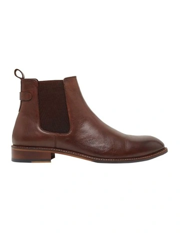 New Silas Chelsea Boots in Brown