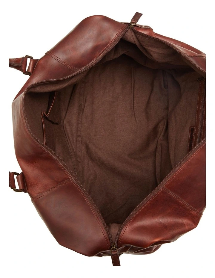 Garret Leather Overnight Bag in Choc Oil Pull Up image 4