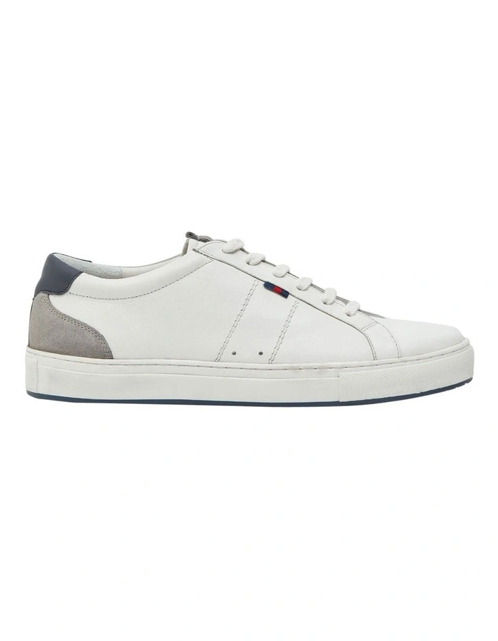 Matteo Leather Sneaker in White image 1
