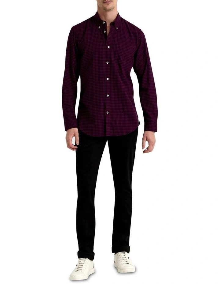 Uxbridge Regular Fit Check Shirt in Plum image 1