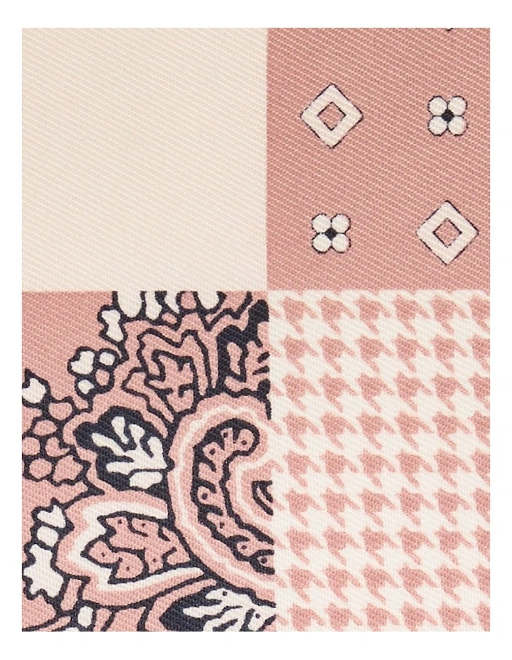 Quadrant Print Pocket Square in Pink image 4