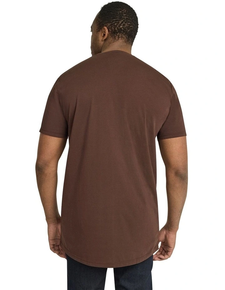 Essential Longline Scoop Tee in Chocolate image 2