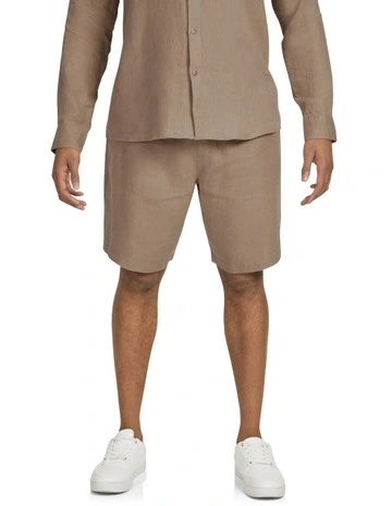 Resort Linen Shorts in Brown