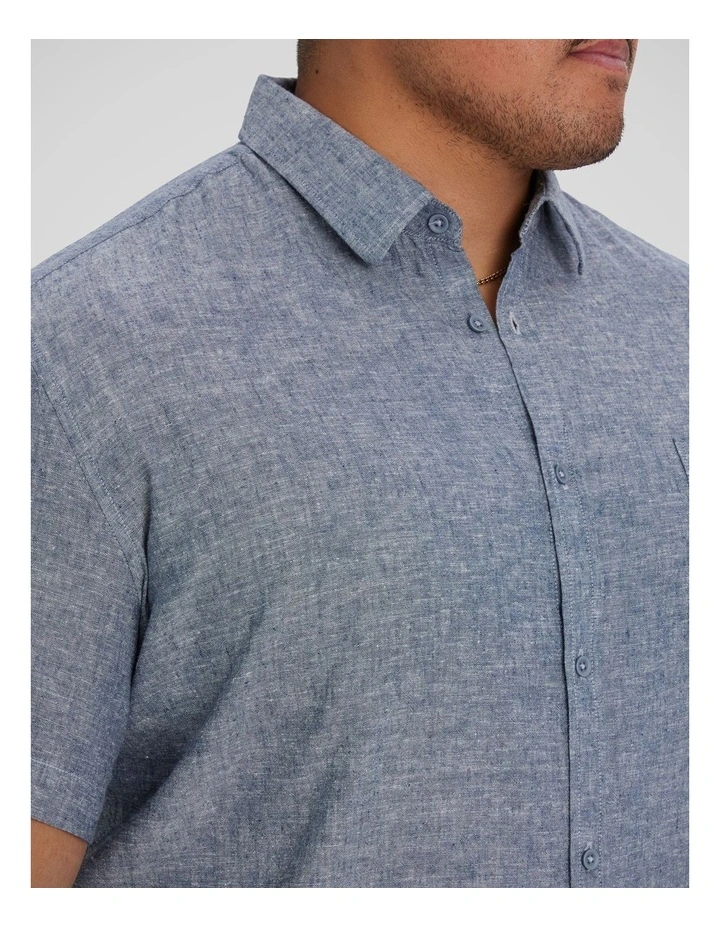 Tahiti Linen Shirt in Denim Blue image 3