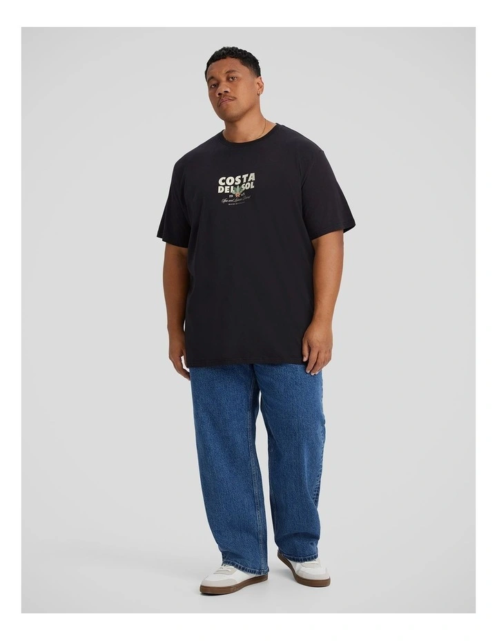 Resort Style Longline Tee in Black image 4
