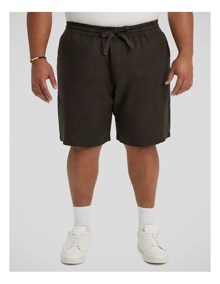 Resort Linen Short in Army image 1