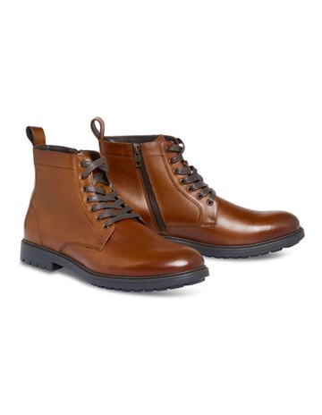 mens boots australia