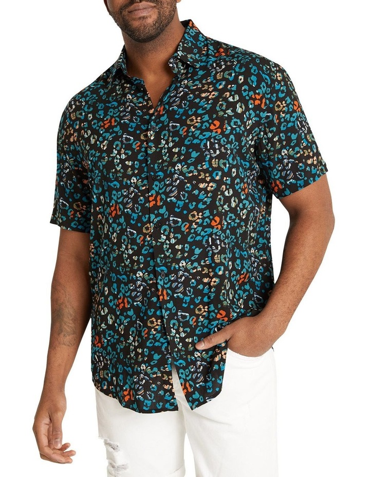 big w blue shirt