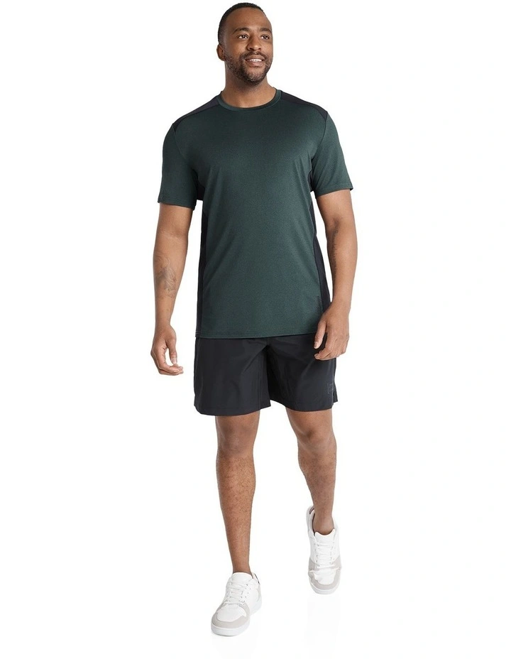 Active Panel Tee in Green image 4