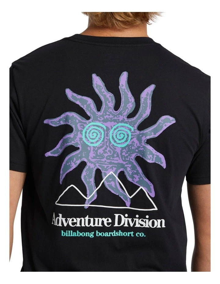 Up Rise T-shirt in Black image 4
