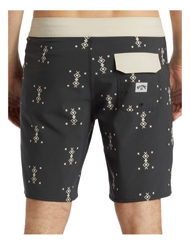 Sundays Pro Boardshorts in Black image 2