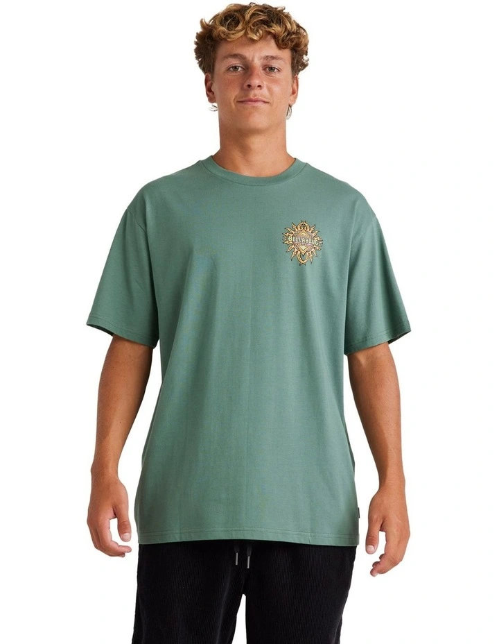 Sun Up T-shirt Hunter in Green image 1
