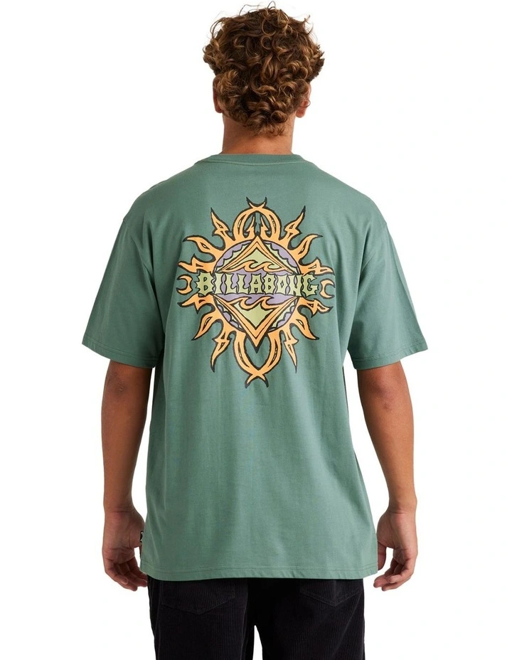 Sun Up T-shirt Hunter in Green image 2