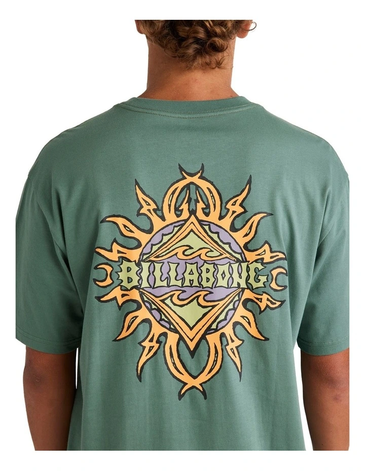 Sun Up T-shirt Hunter in Green image 4