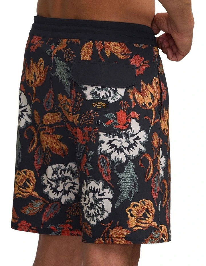 Sundays Lo Tide Boardshorts in Black image 5