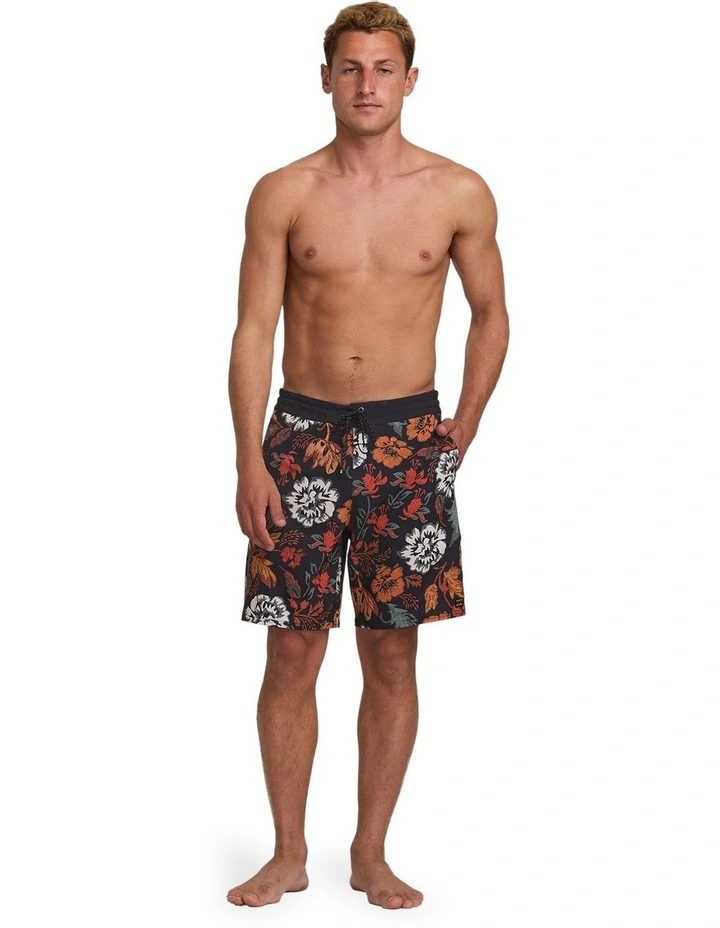 Sundays Lo Tide Boardshorts in Black image 6