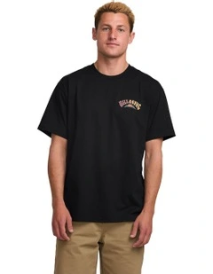 Throwback Regular T-shirt in Black
