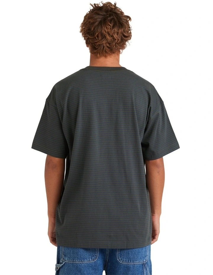 Absense T-shirt in Green image 2