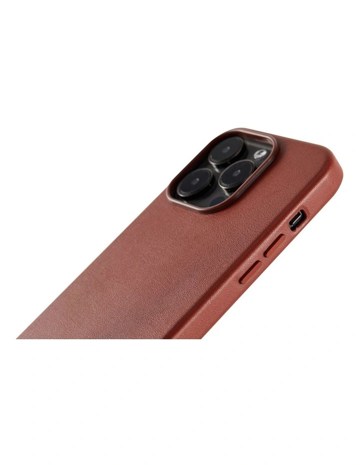 Iphone 14 Pro Vegan Leather Case With Magsafe in Brown image 2