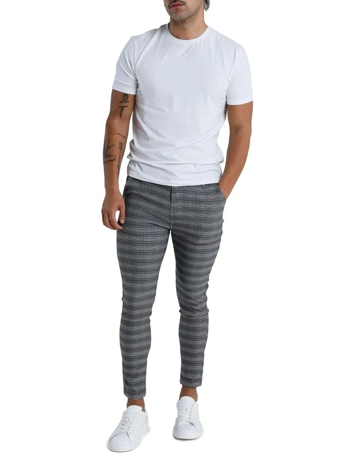 Essex Classic Checkered Pant in Grey image 5