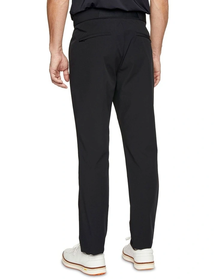 Highland Tailored Fit in Black image 2