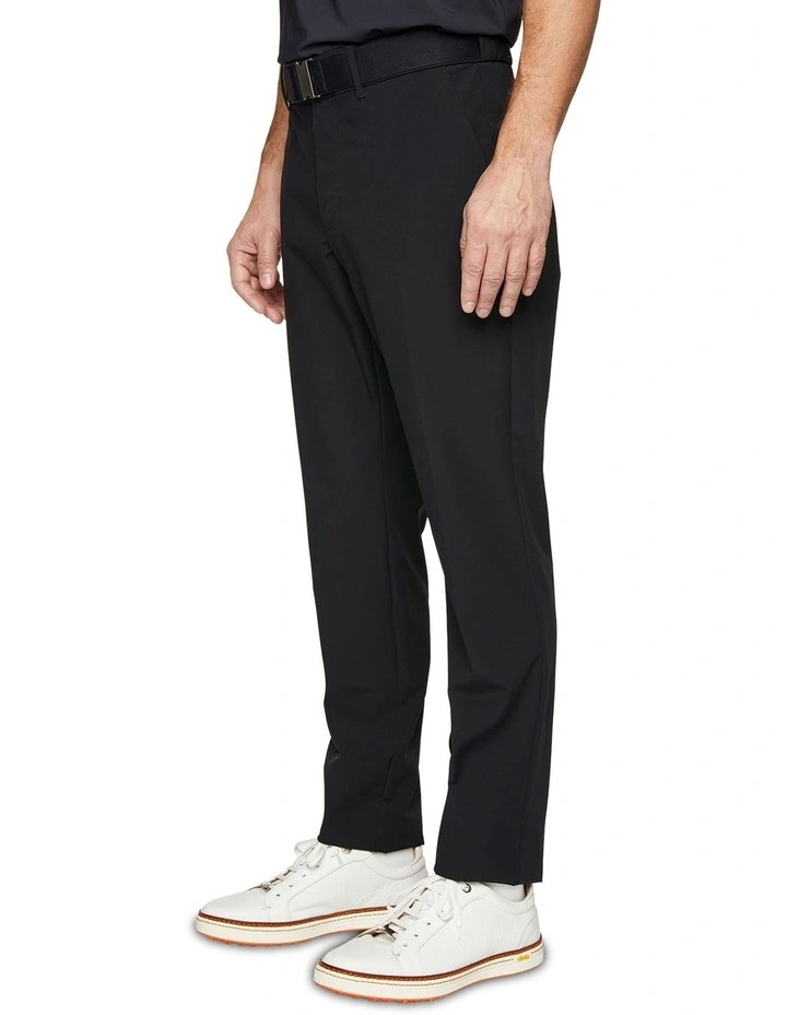 Highland Tailored Fit in Black image 3