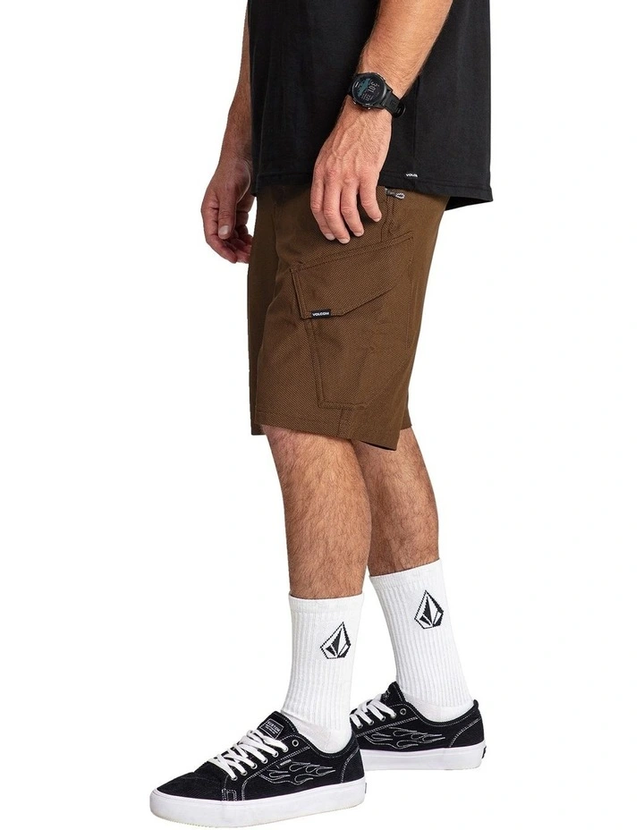 Country Days Hybrid Shorts 20inch in Rubber image 3